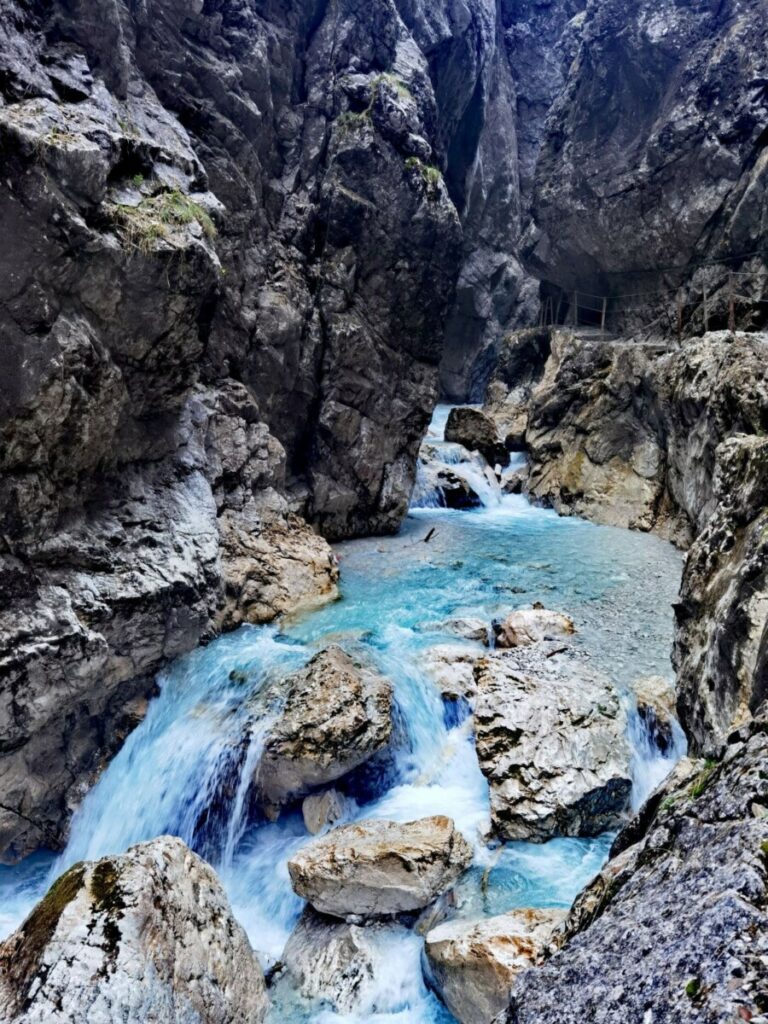 Höllentalklamm - die wilde Klamm oberhalb von Grainau