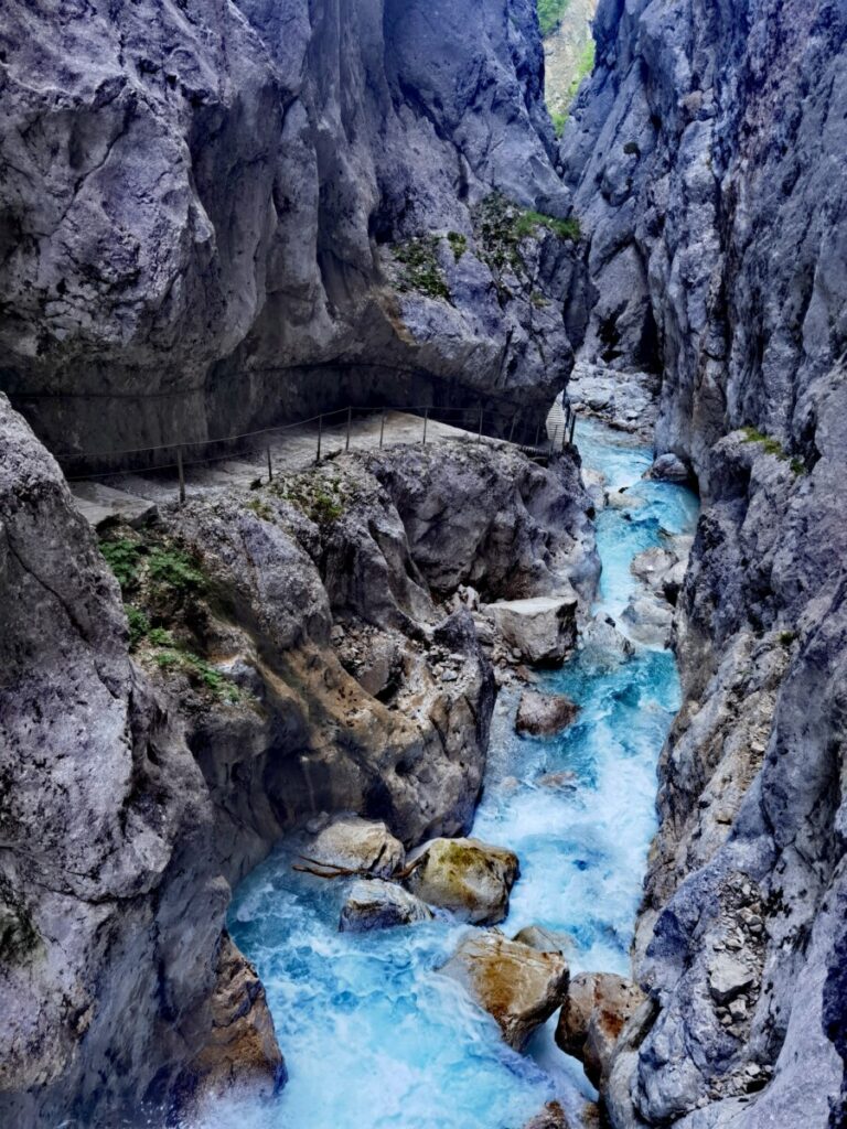 Höllentalklamm oder Partnachklamm - das sind 3 Bilder der Höllentalklamm