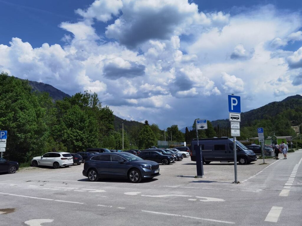 Hier kannst du möglichst nahe an der Partnachklamm parken - der offizielle Partnachklamm Parkplatz